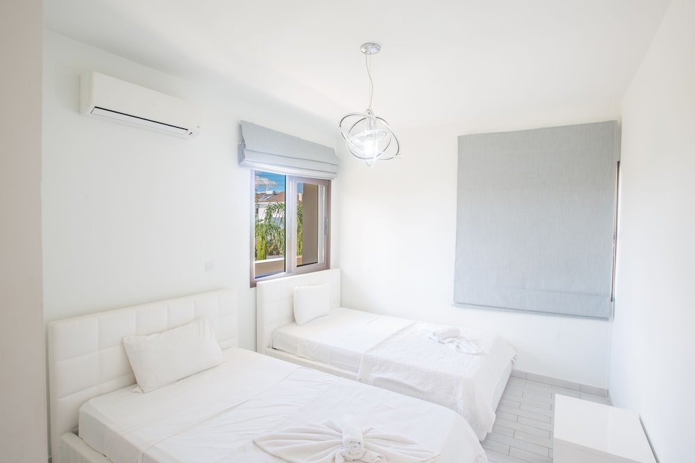 Protaras Holiday Villa De1