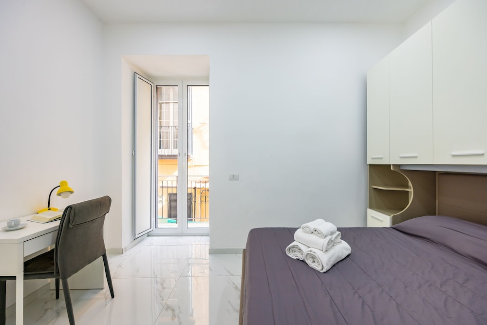 Marcellino Comfort House by Napoliapartments