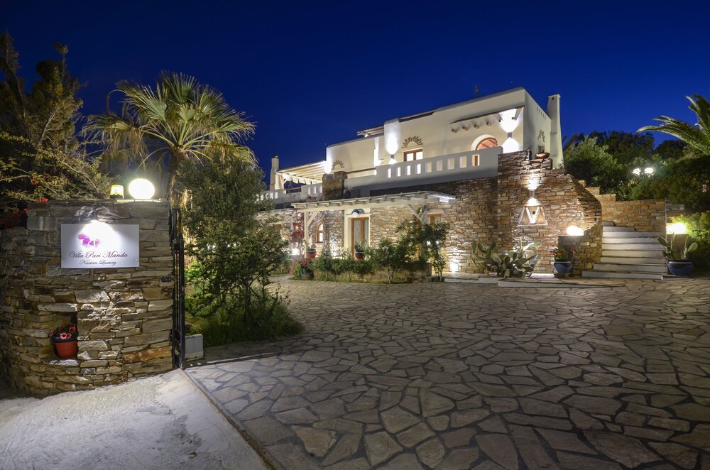 Villa Pari Manda