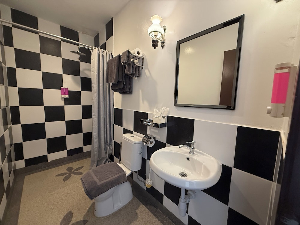 Carnarvon Heritage Lodge