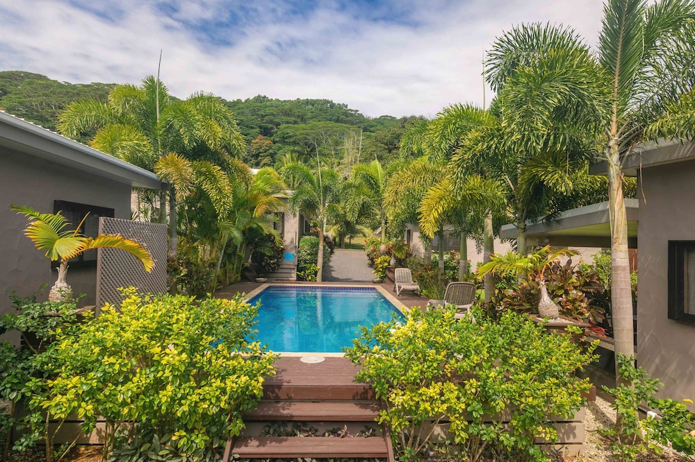 Cook Islands Holiday Villas Blackrock