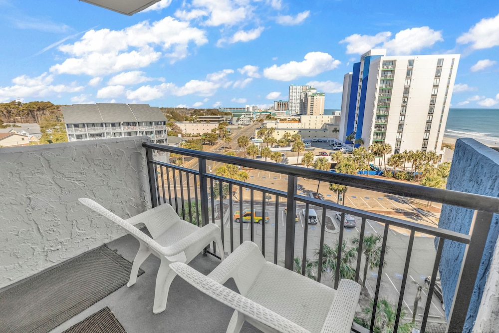 Bluewater Resort 720