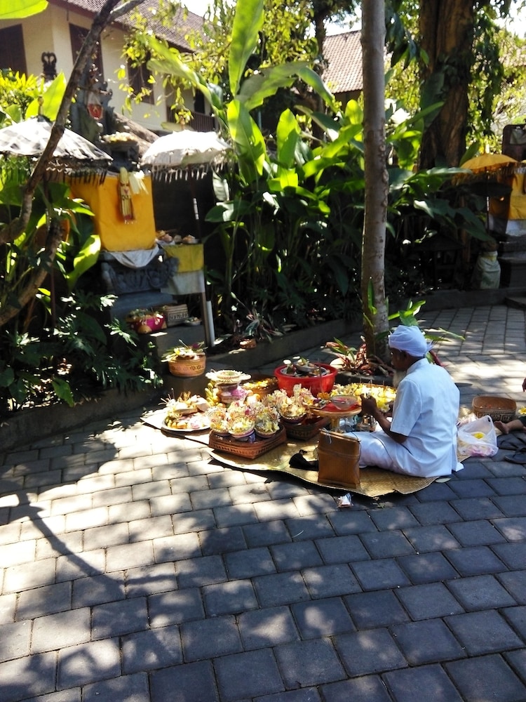 Gino Feruci Villa Ubud