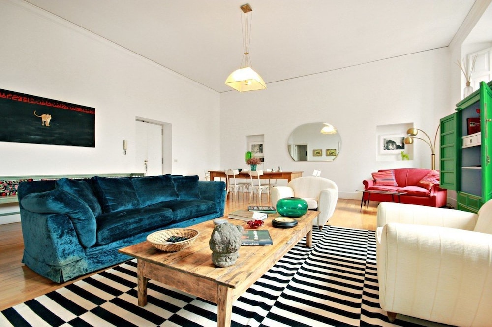 Wonder Privacy & Charm