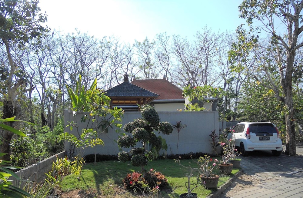 Avisaravilla and Guest House