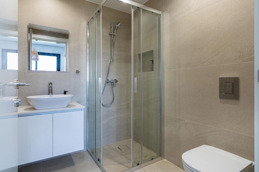 Jas Living Apts & Balconies in Larnaca