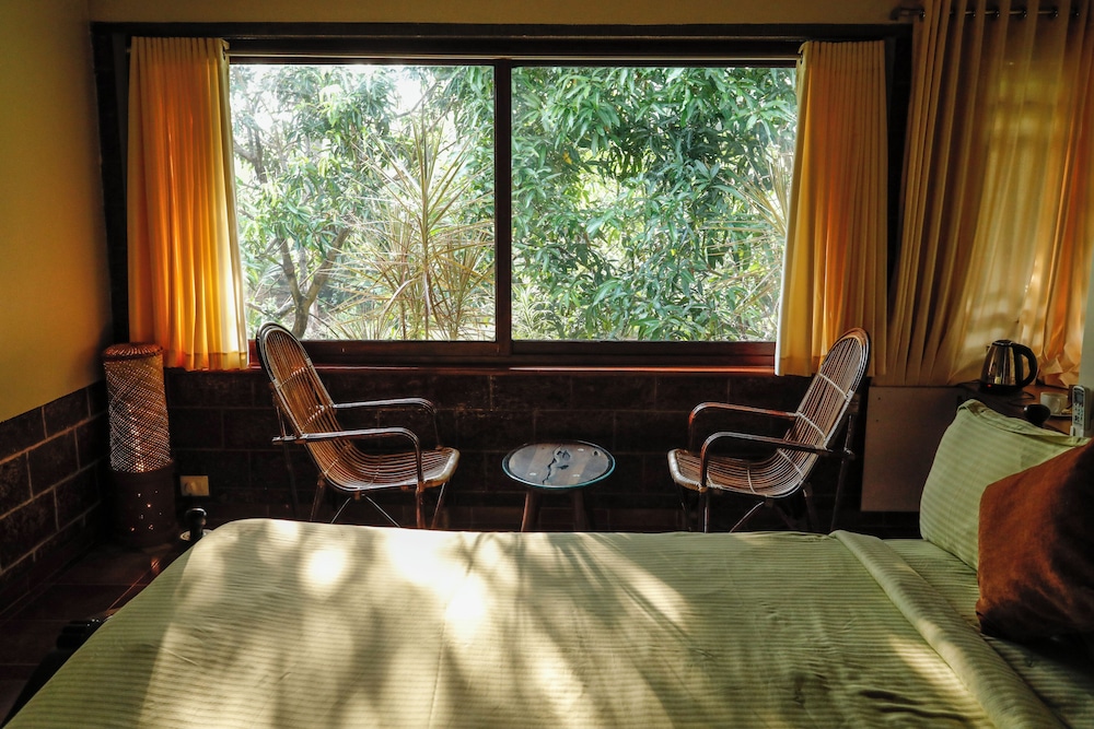 Neelambari Ecotourism Thrissur Aratupuzh