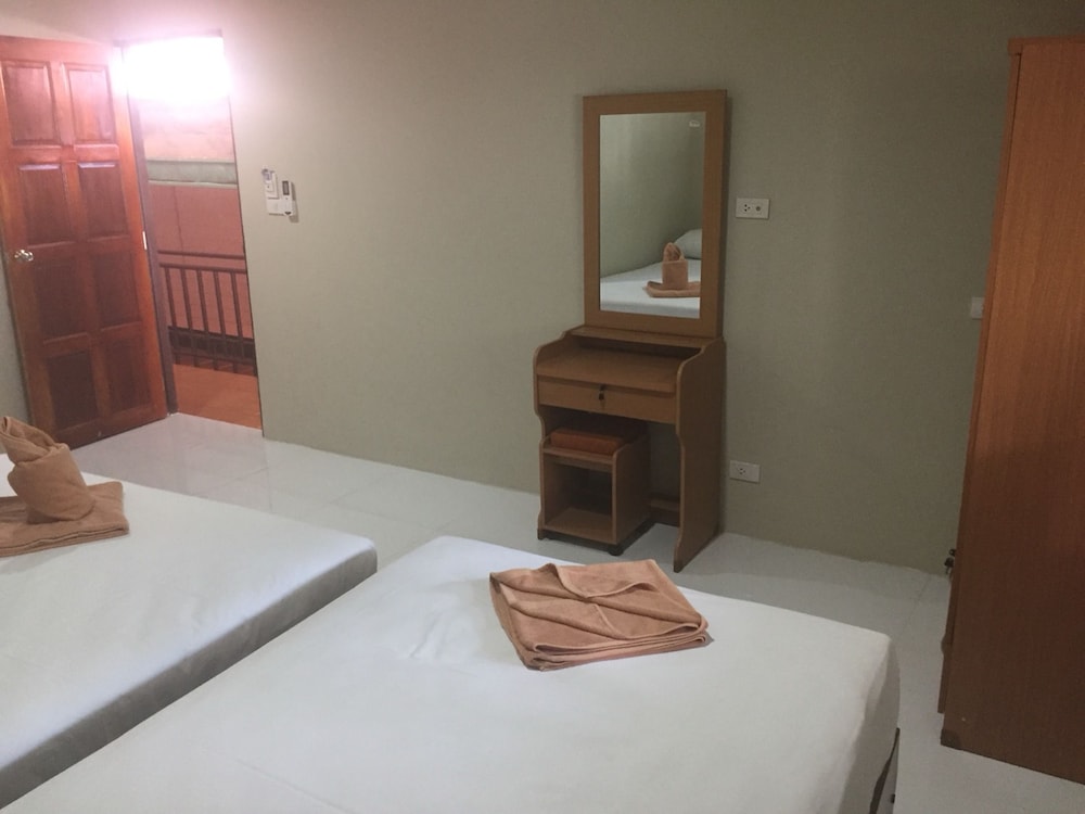 Phi Phi Viva Guesthouse - Hostel