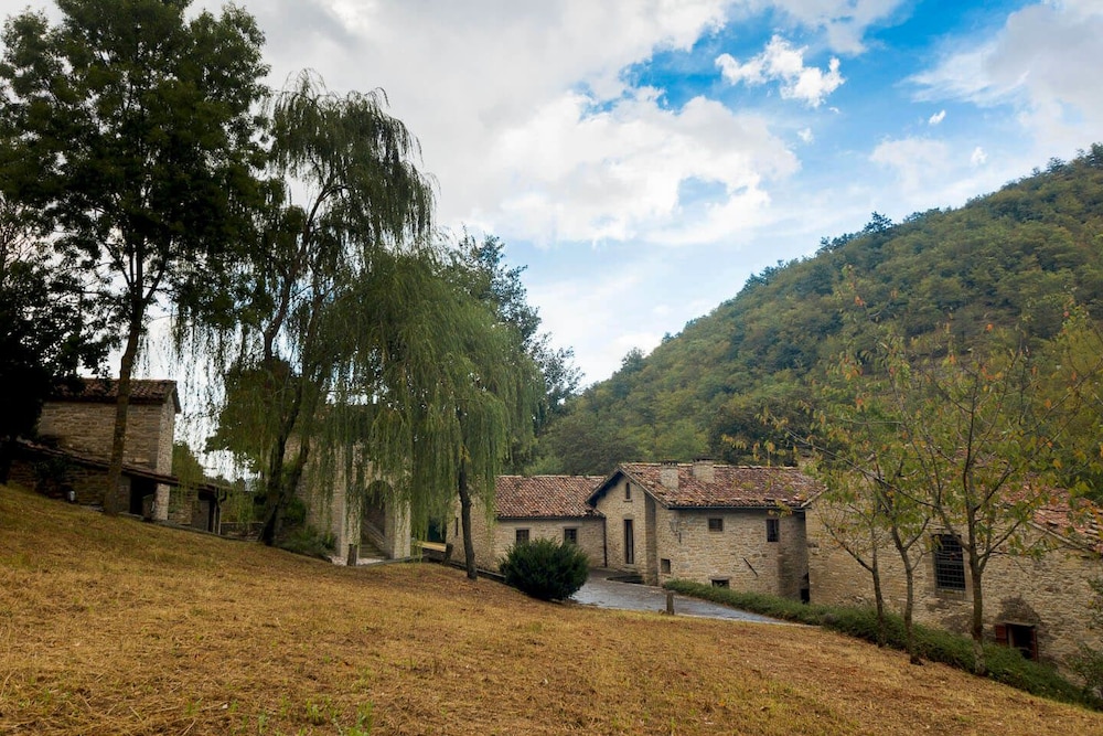 Borgo Corniola B&B Naturista