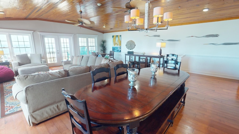 1801-B Strand Avenue by Tybee Vacation Rentals