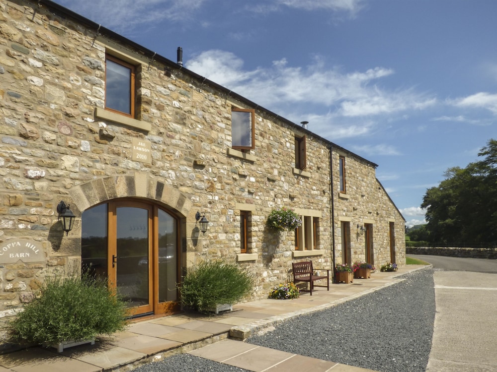 Coppa Hill Barn
