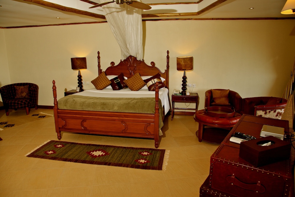 Chobe Safari Lodge | East Africa Uganda