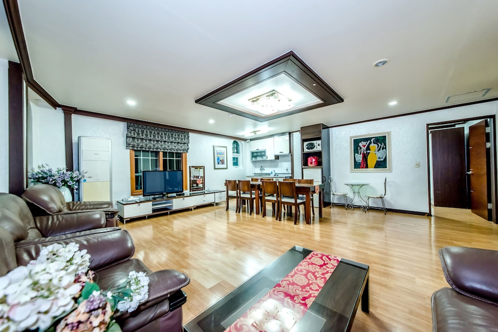 Jungmun JejuHue Pension