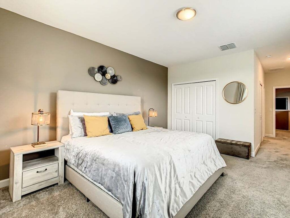 Luxury 5br Villa Near Disney Pool & Golf Retreat 5 Bedroom Villa