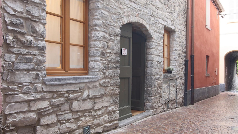 Tremezzo - Torno view 5