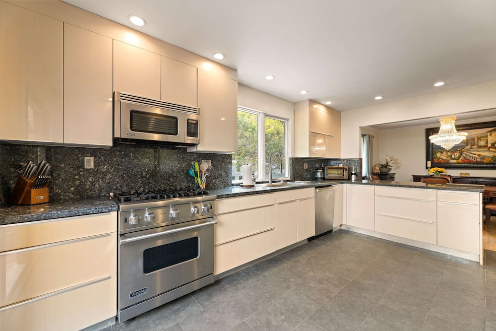 Allura Studio City Mediterranean With Private Pool