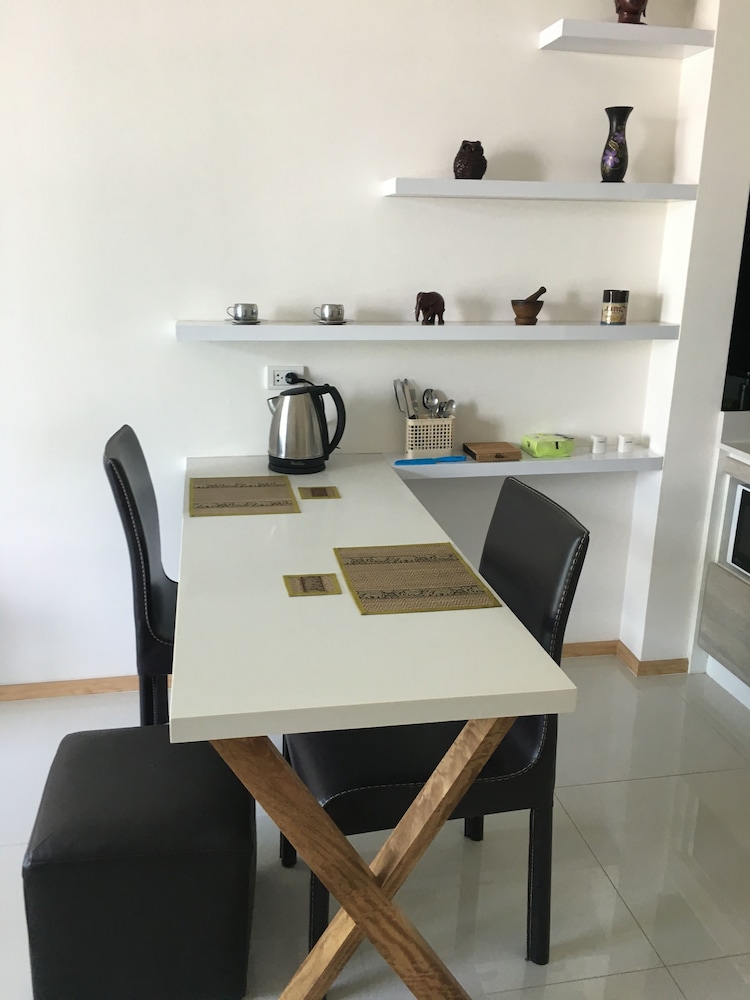 Acqua Condo - 505 by Axiom