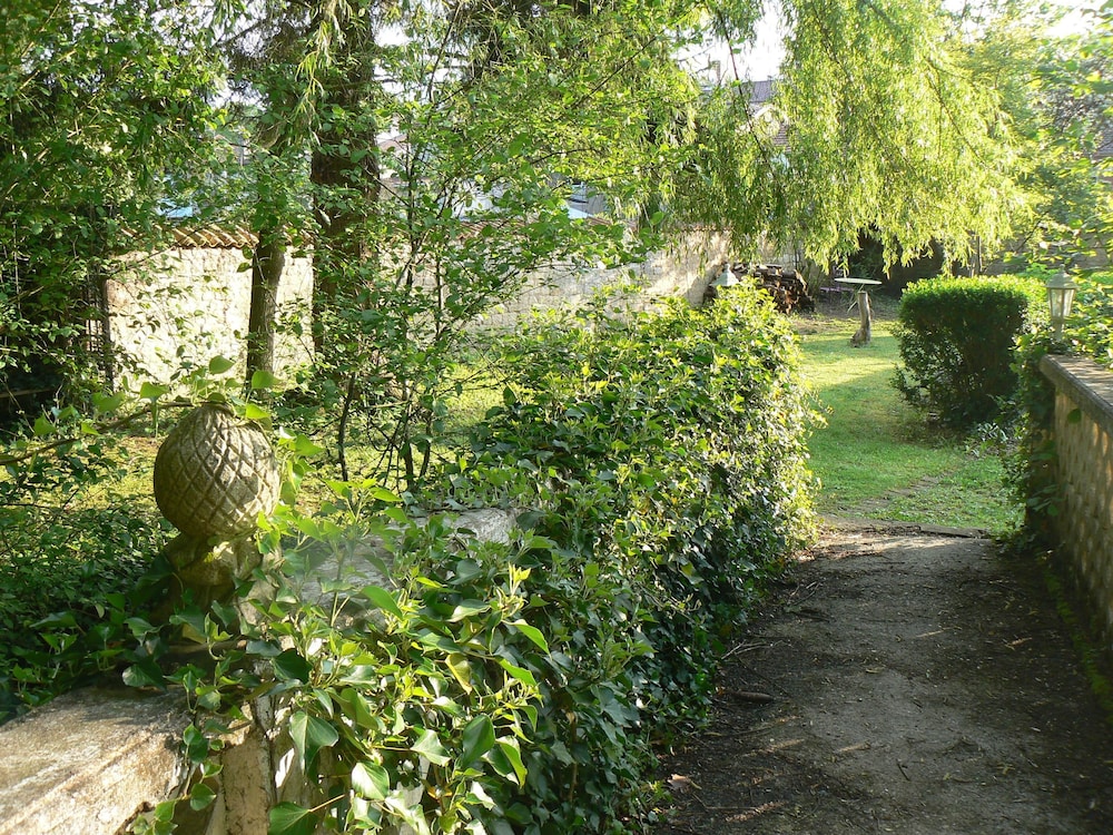 Photo 42