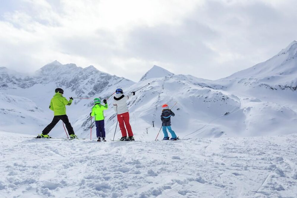 Tauernlodges Uttendorf by ALPS RESORTS