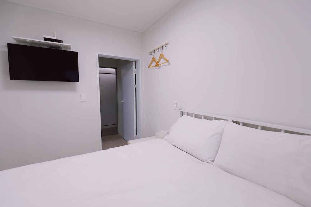 Fully Mini Hotel Insadong