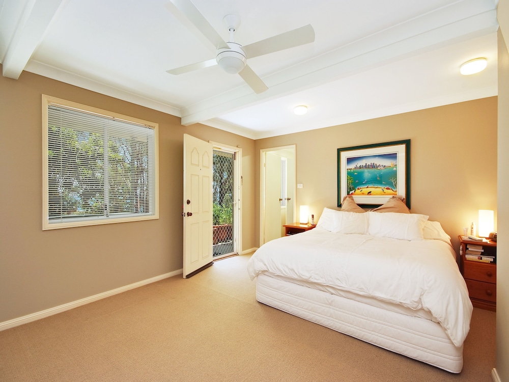 Nelson Bay Vacations - The Bay Escape at Nelson Bay - Property Image 3