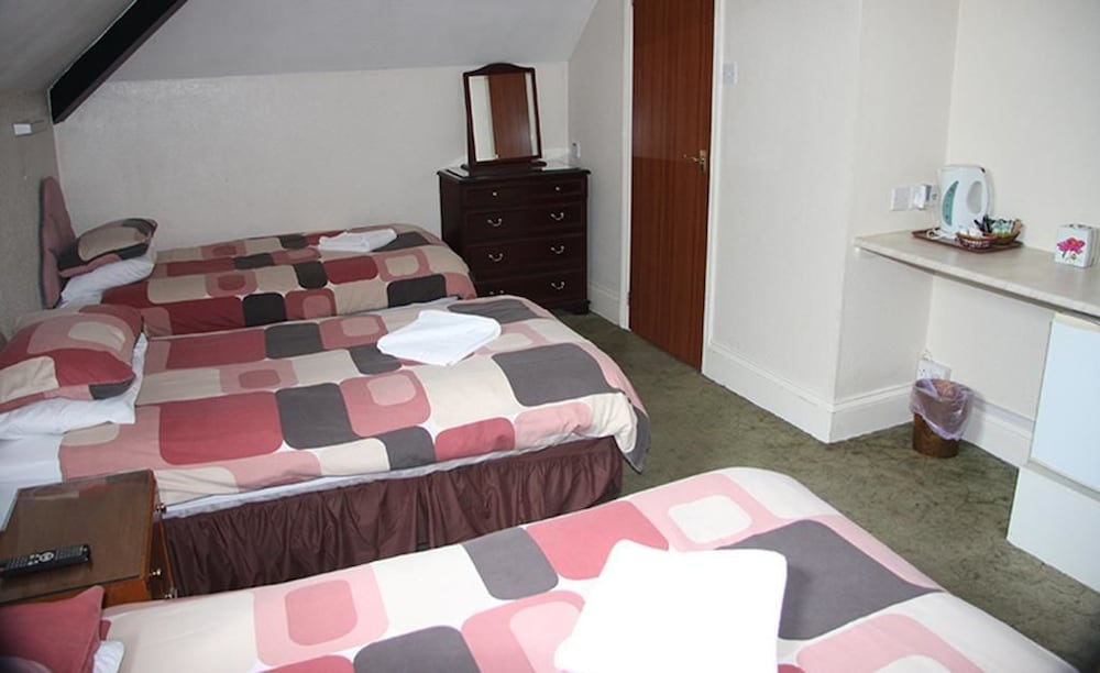 Dove Court Mini Lodge