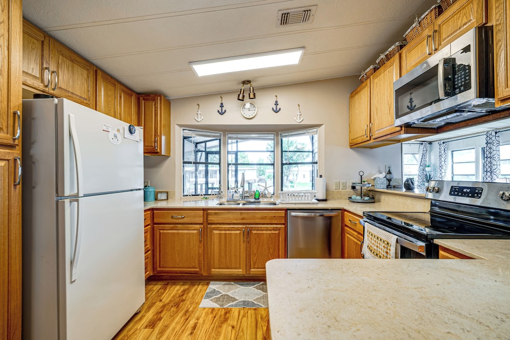 Angler's Paradise! Homosassa River Retreat w/ Dock