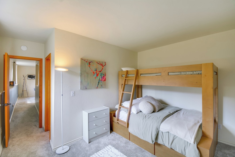 Hike, Fish, Ski & Explore: Cabin Near Breckenridge