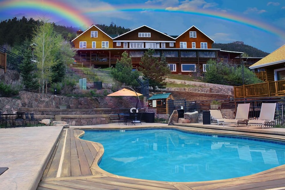 Marys Lake Lodge Mountain Resort and Condos