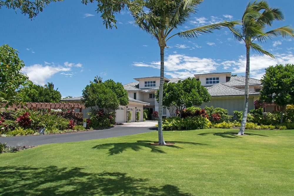 Hotel Waikoloa Beach Villas B2 - Image 1