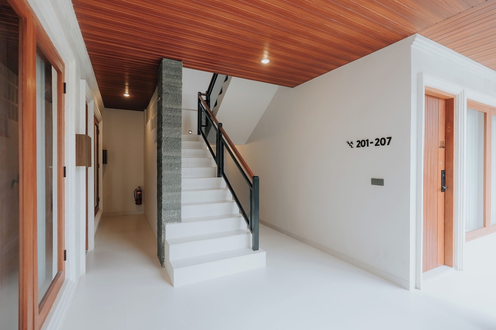 Casa Nika Suites Seminyak
