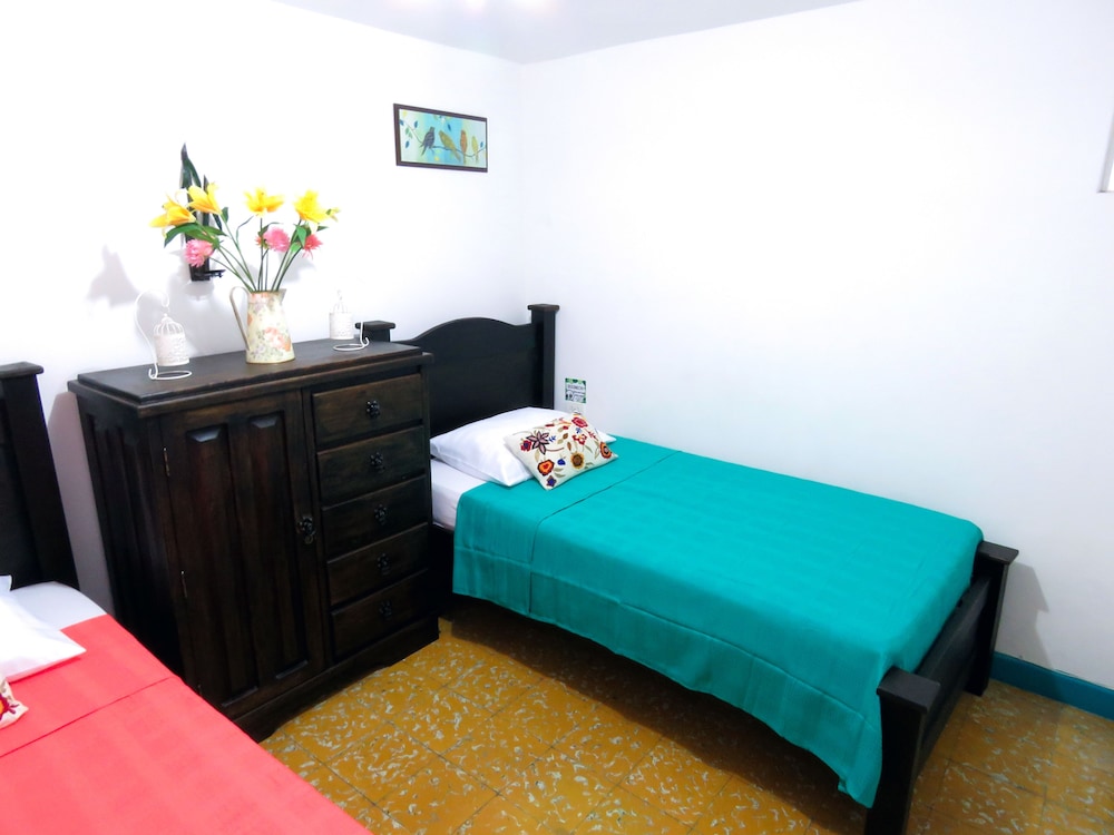 Hostal Pajara Pinta - Hostel