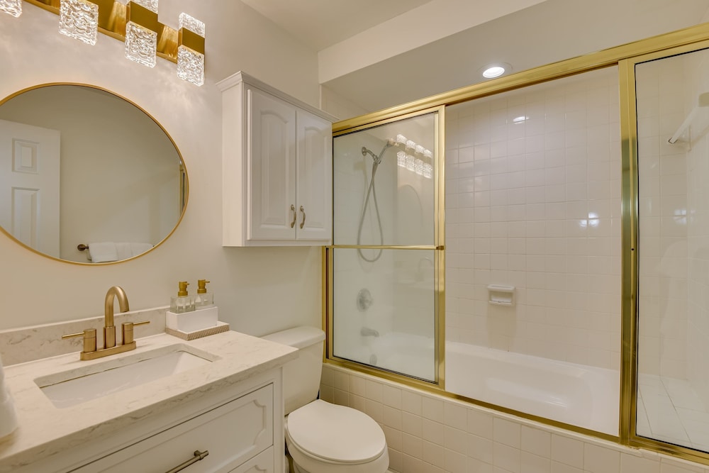 Beautiful 3BR Townhouse