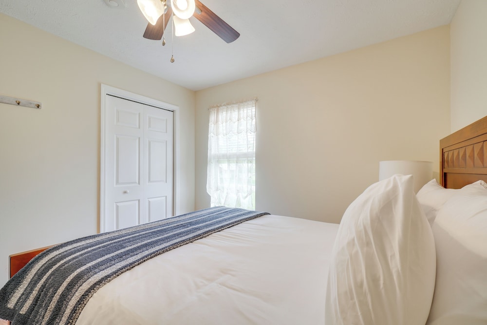 Horse-friendly Crossville Home! Golf, Hike & More!