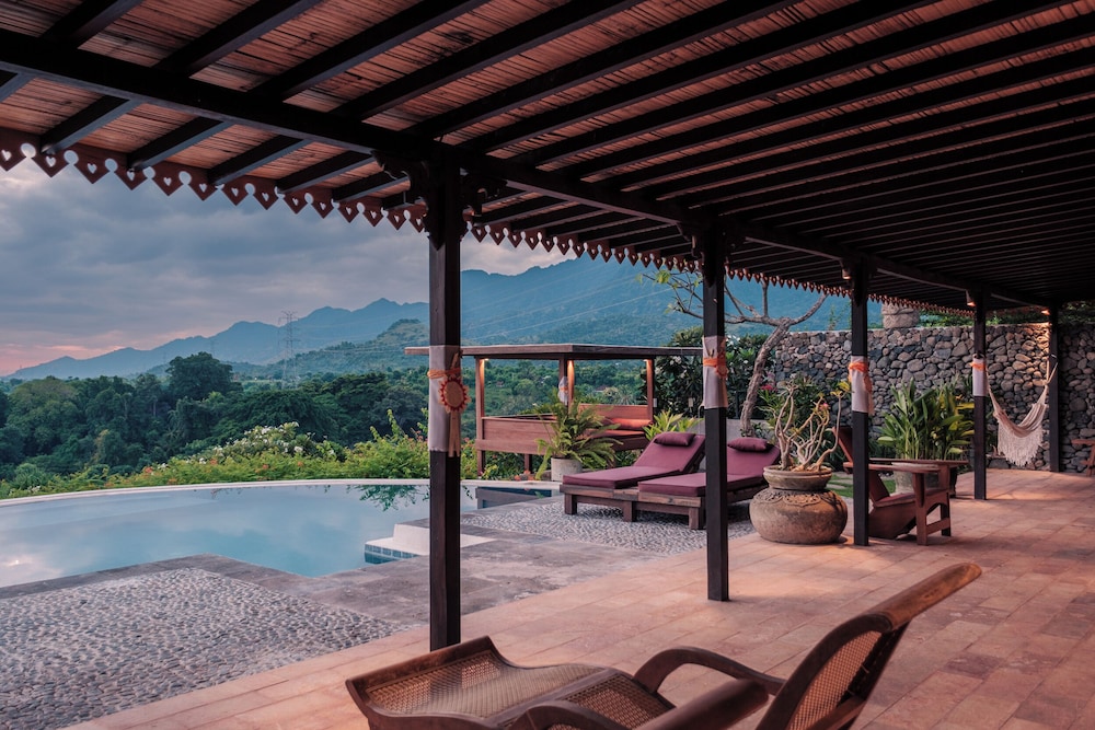 Sumberkima Hill Private Villa Retreat