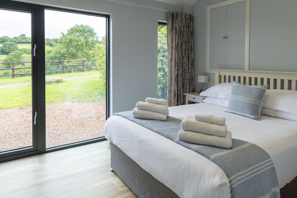 Welsh Marches at Upper Glyn Farm view 5