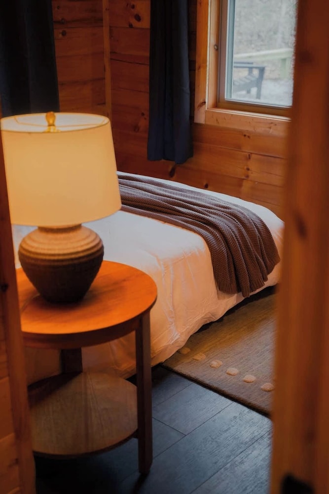 Memories at Hillside A Modern Cabin Hocking Hills