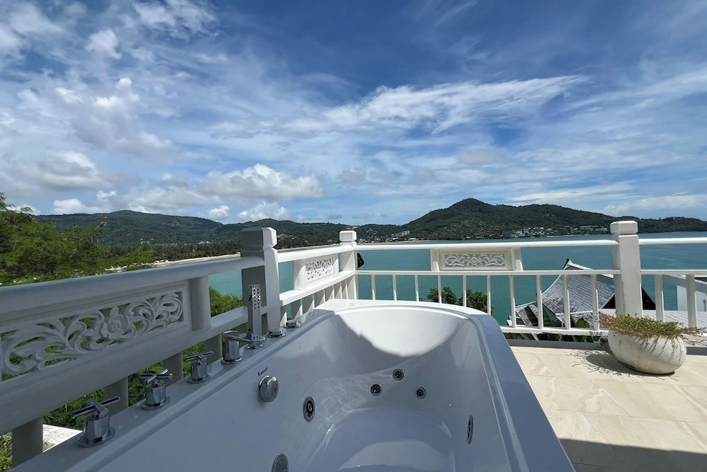 Panorama Ocean Villas, Kamala
