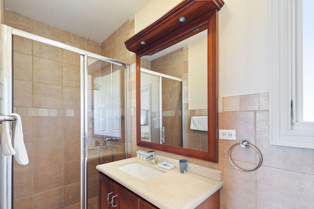 Exclusive Golf Villa Close 2 Beach Private Pool