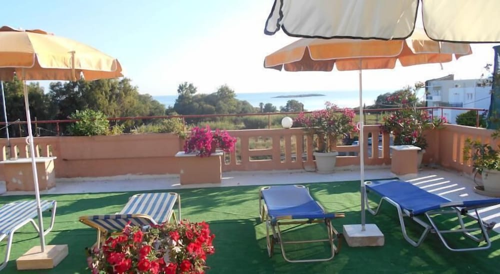 Ilona Apartments