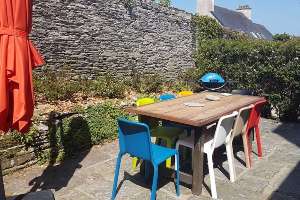 Holiday Home in Locquirec Near Sandy Beach