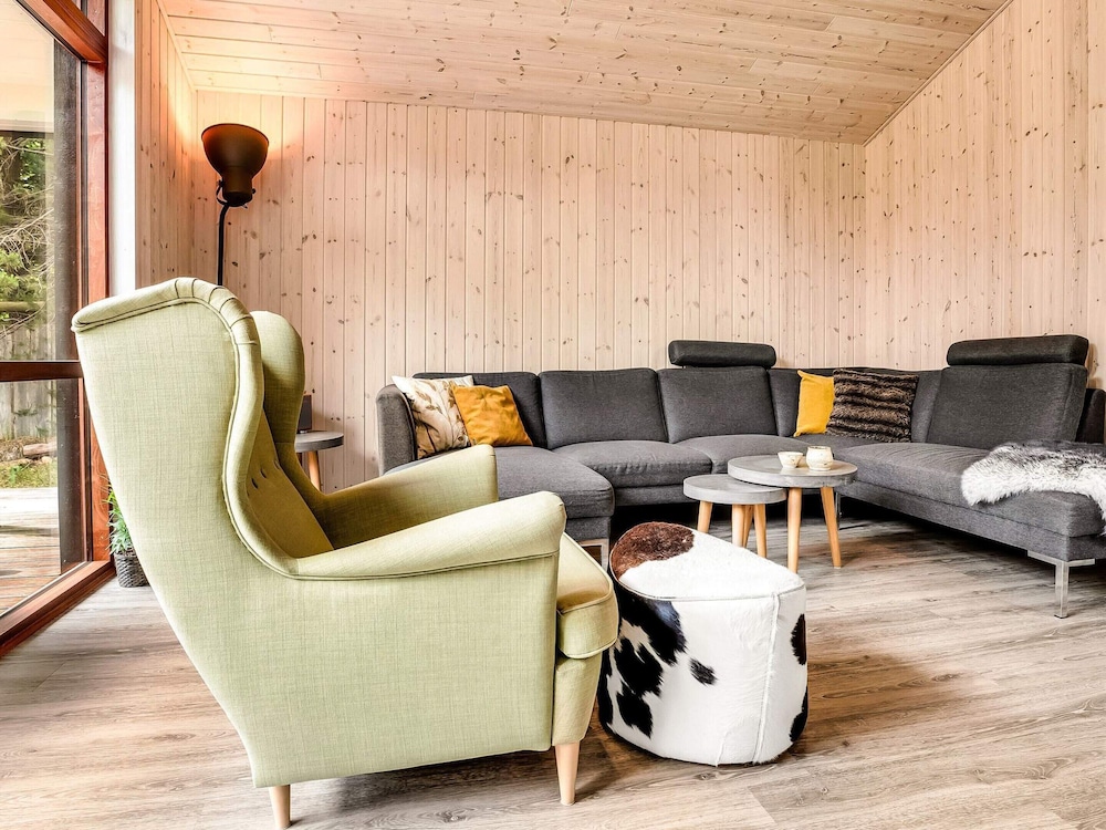 5 Star Holiday Home in Vaeggerlose
