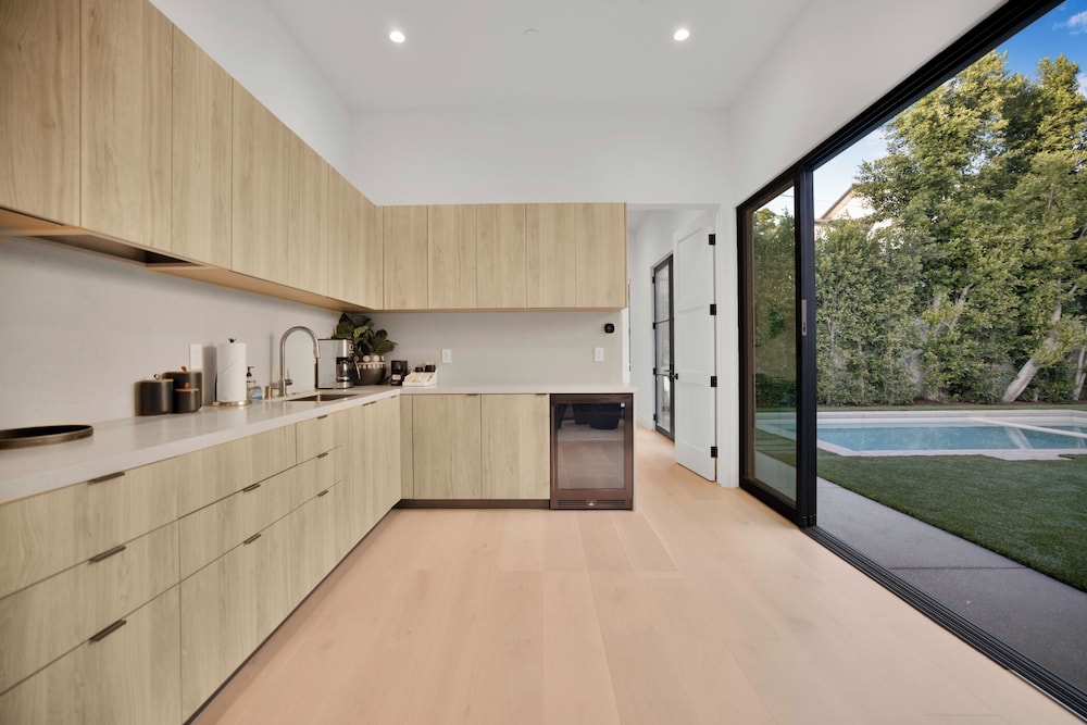 Kraft Villa - Luxury Living Redefined w/ Pool