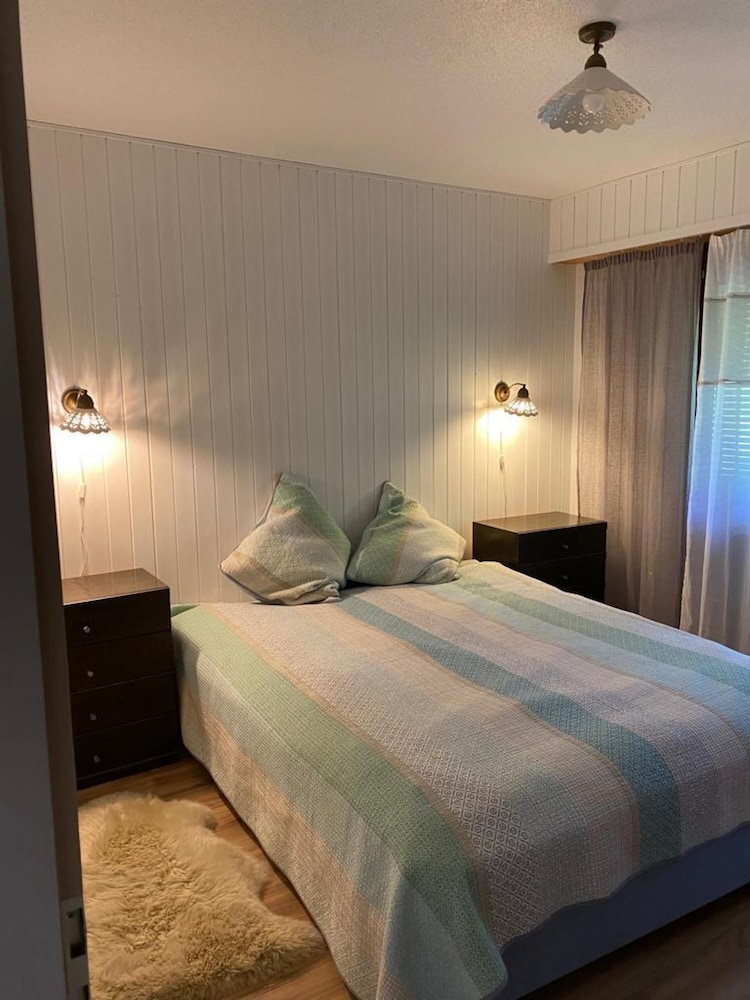 Lf42 2 Bedroom Apart w Sauna and Parking