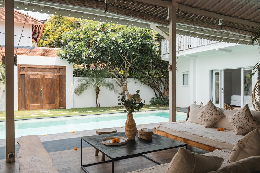 Villa M by Alfred in Bali - Stunning Family Villa With Pool at Seminyak Beach