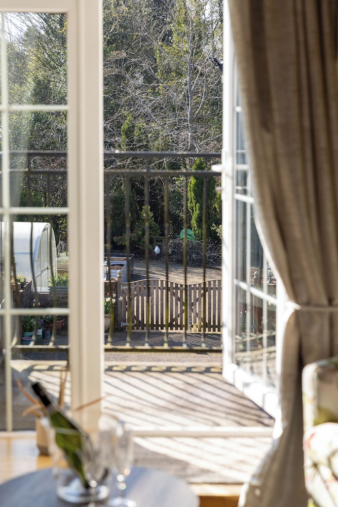 Rossclare Lodge