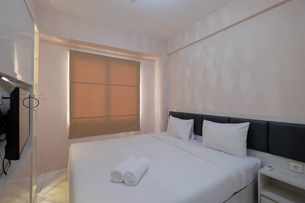 Comfort and Stylish 2BR at Podomoro Golf View Apartment