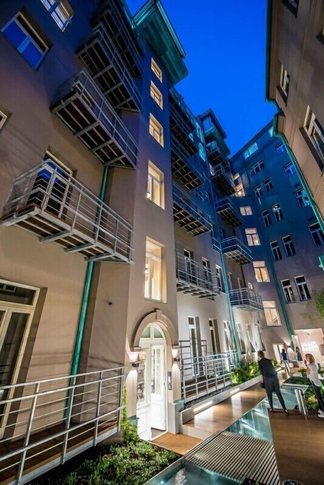 Old Town Apartment Spalena