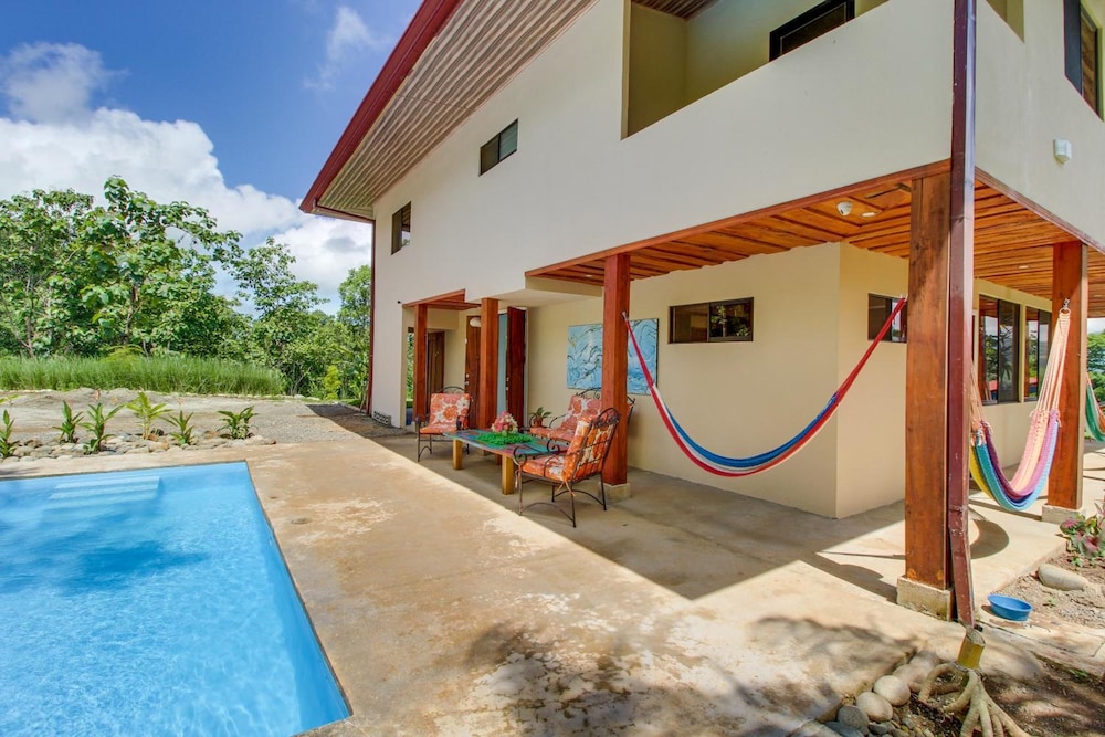 Valley of Dreams Eco Lodge Room