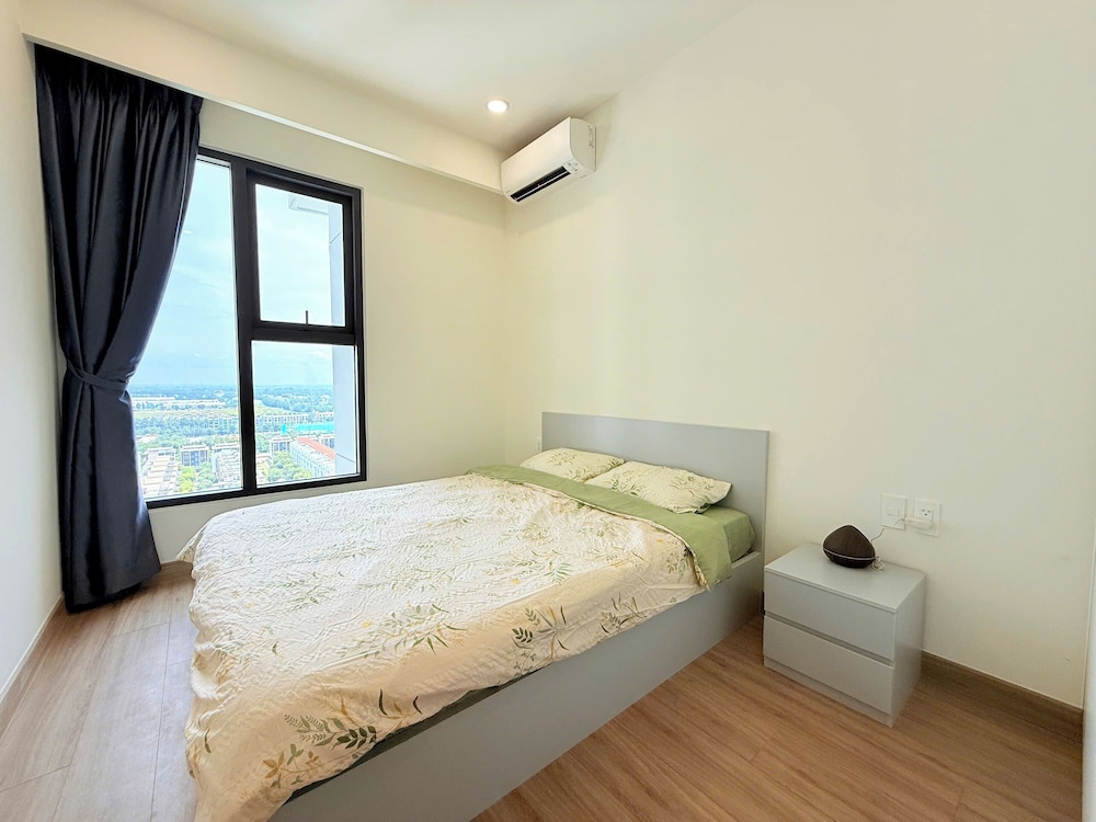Homie's The Glory Apartment